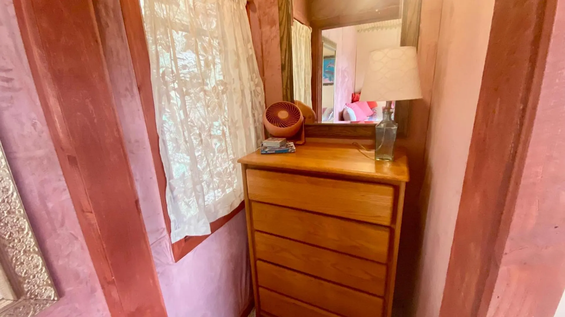 Artsy Cabin On Organic Farm Naalehu